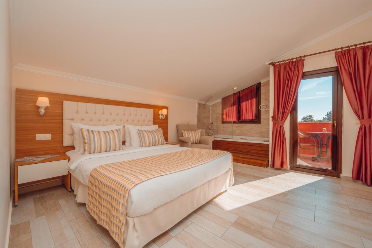 Sundia By Liberty Suncity Oludeniz Exterior photo